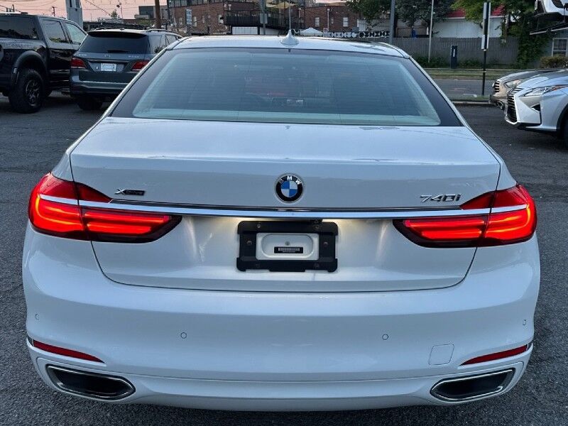 2017 BMW 7 Series 740i xDrive Arlington VA