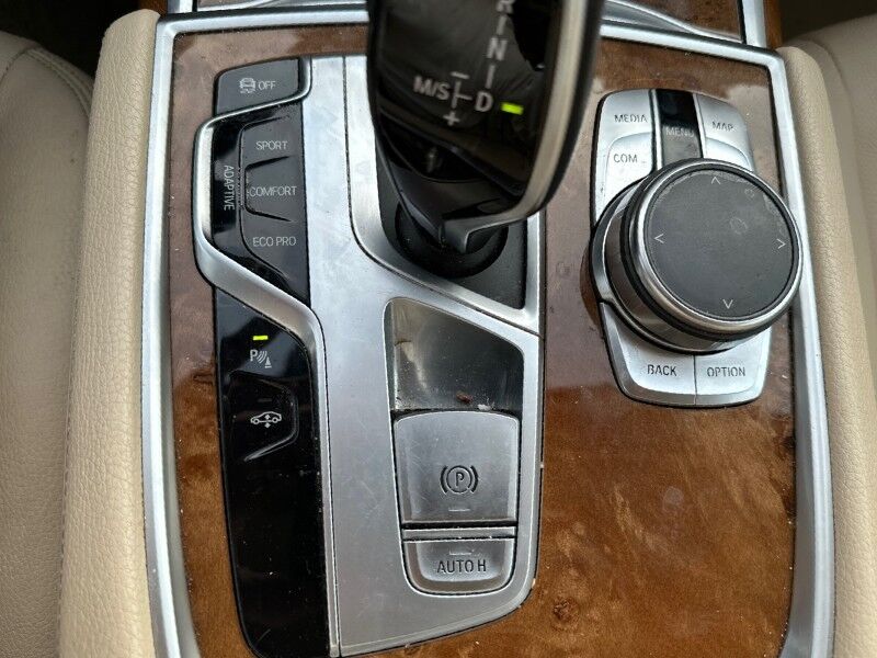2017 BMW 7 Series 740i xDrive Arlington VA