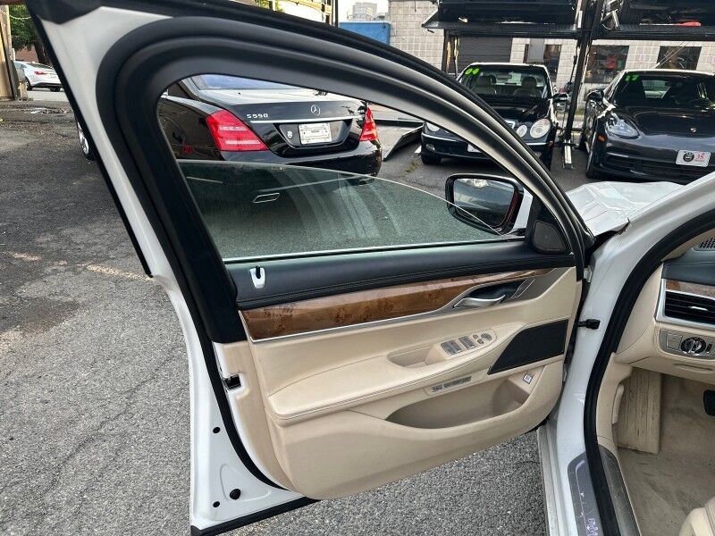 2017 BMW 7 Series 740i xDrive Arlington VA