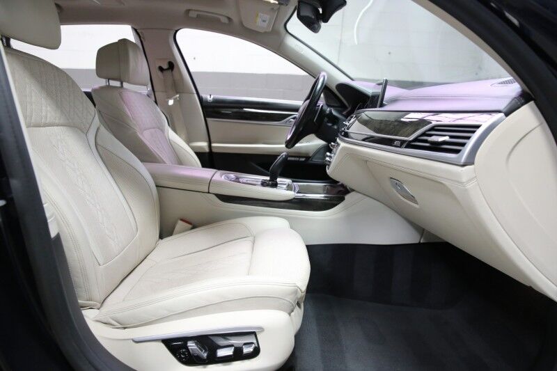 2017 BMW 7 Series 750i xDrive Plainview NY