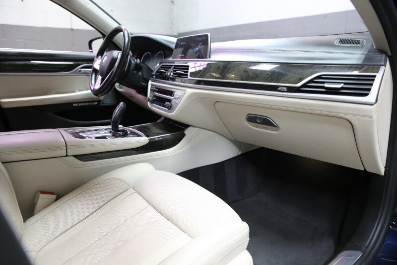2017 BMW 7 Series 750i xDrive Plainview NY