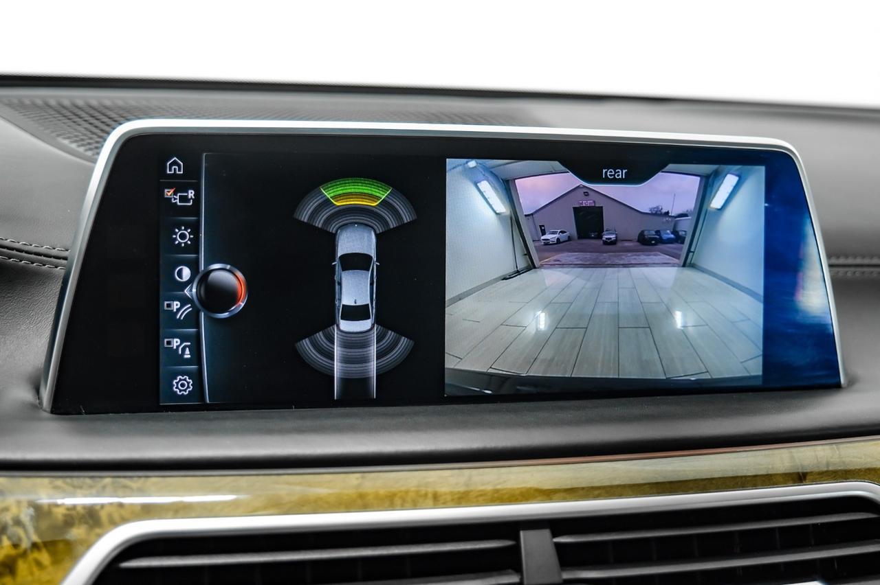 2017 BMW 740i xDrive AWD BLIND SPOT ASSIST SUNROOF LEATHER HEATED SEATS REAR CAMERA KEYLESS START BLUETOOTH Carrollton TX