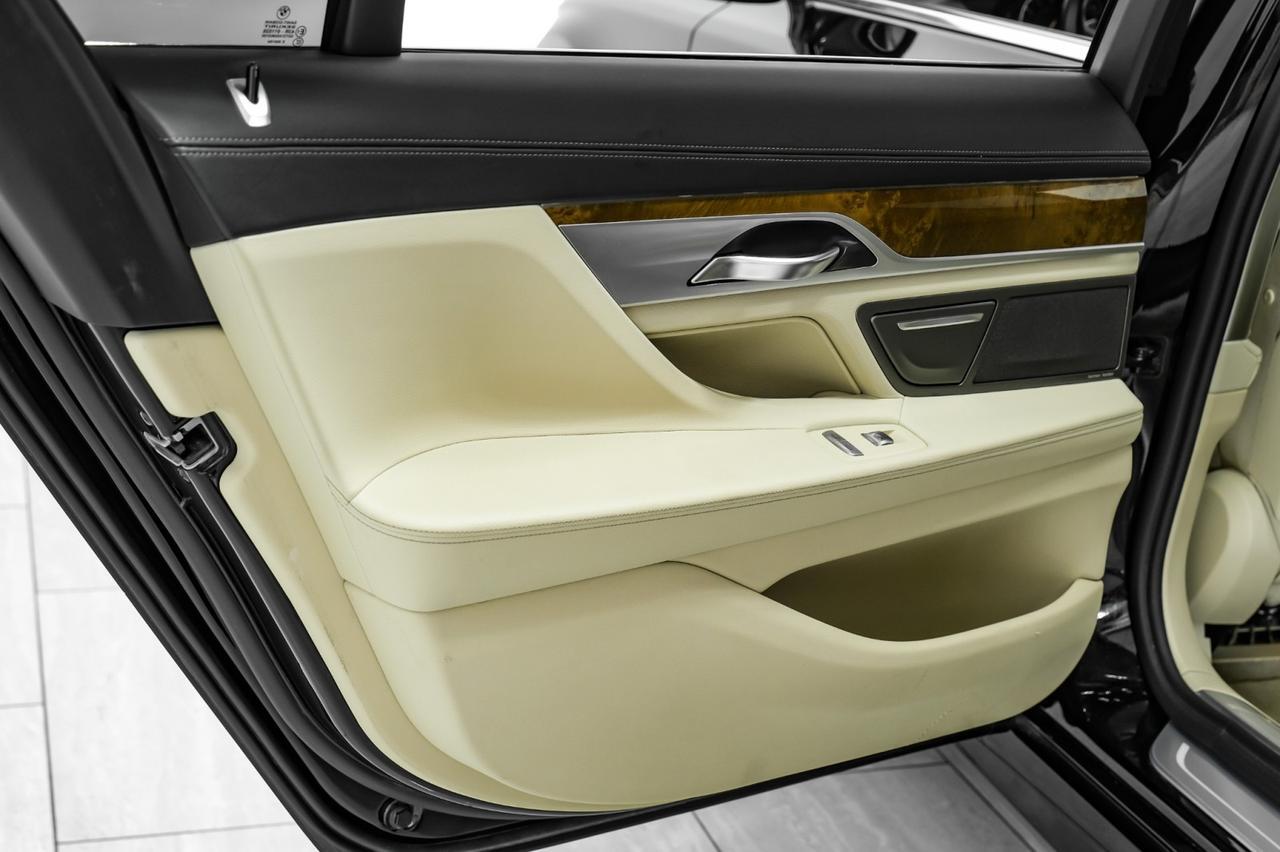 2017 BMW 740i xDrive AWD BLIND SPOT ASSIST SUNROOF LEATHER HEATED SEATS REAR CAMERA KEYLESS START BLUETOOTH Carrollton TX