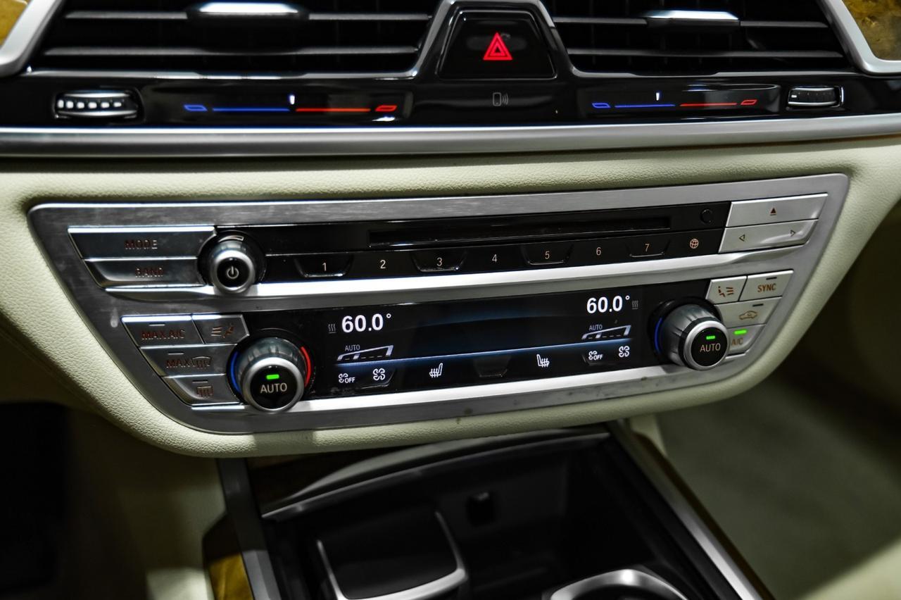 2017 BMW 740i xDrive AWD BLIND SPOT ASSIST SUNROOF LEATHER HEATED SEATS REAR CAMERA KEYLESS START BLUETOOTH Carrollton TX