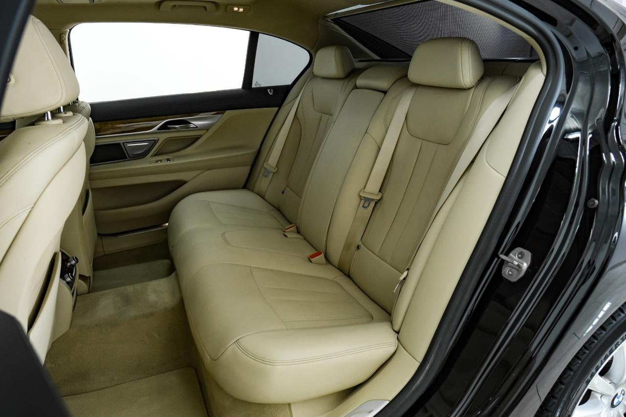 2017 BMW 740i xDrive AWD SUNROOF LEATHER HEATED SEATS REAR CAMERA KEYLESS START BLUETOOTH PADDLE SHIFTERS Carrollton TX