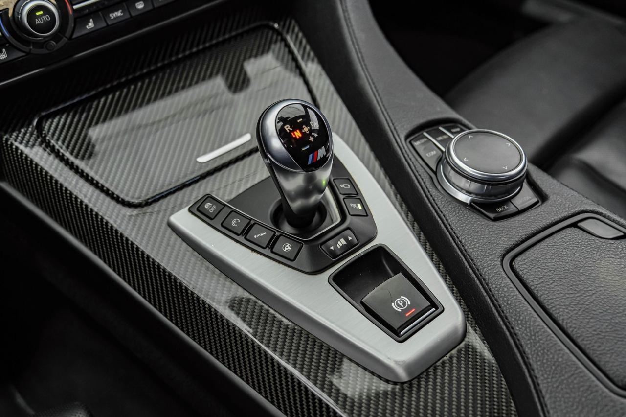 2017 BMW M6 Gran Coupe DRIVER ASSIST PLUS EXECUTIVE PKG HEADUP DISPLAY BLIND SPOT ASSIS Carrollton TX