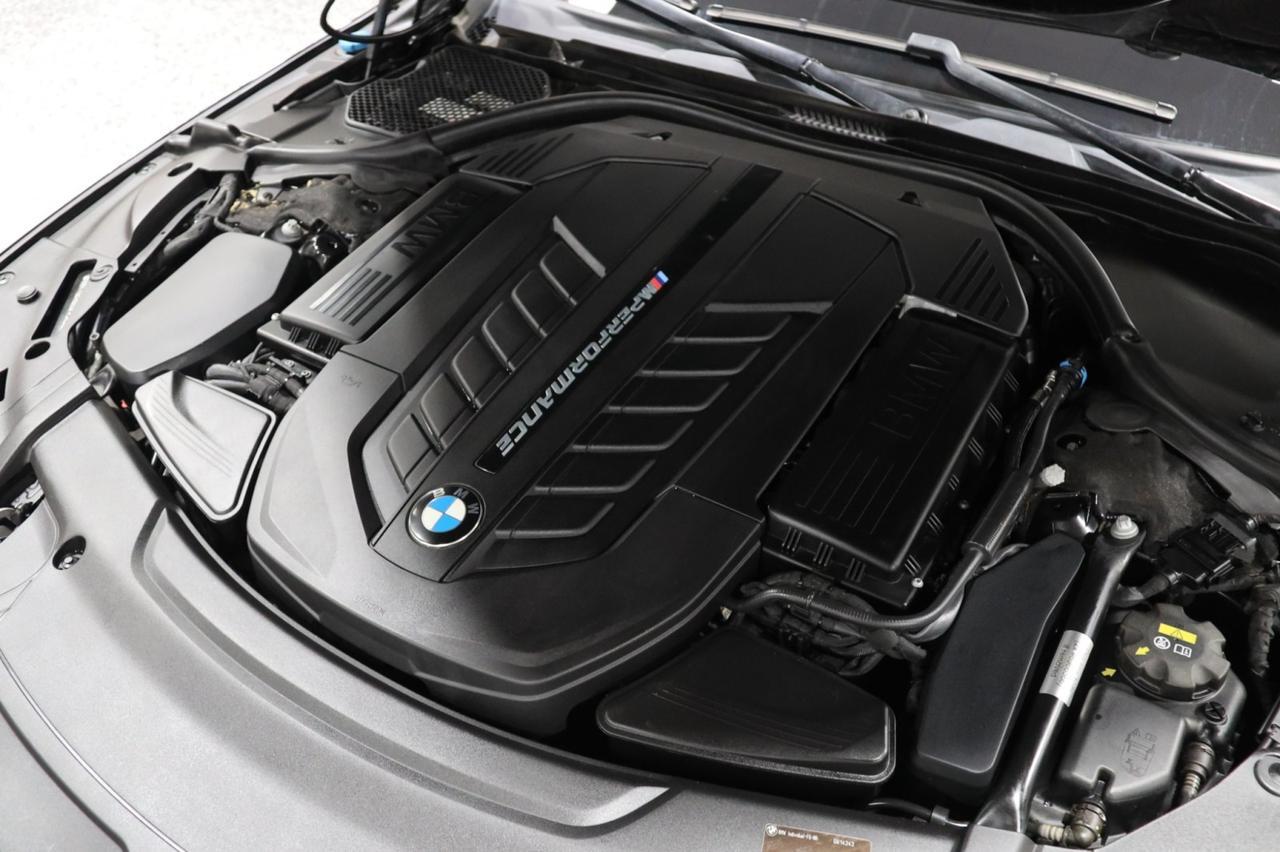 2017 BMW M760i xDrive V12 4dr Sedan Skokie IL