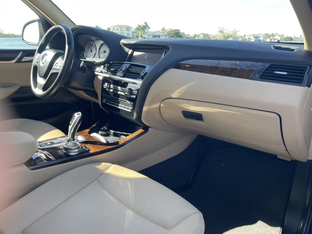 2017 BMW X3 sDrive28i~LOW MILES~EXCELLENT CONDITION~AUTO START/STOP~BLUETOOTH~DRIVER ASSISTANCE PACKEAGE~PANORAMIC MOONROOF / SUNROOF~TRAILER HITCH Sarasota FL