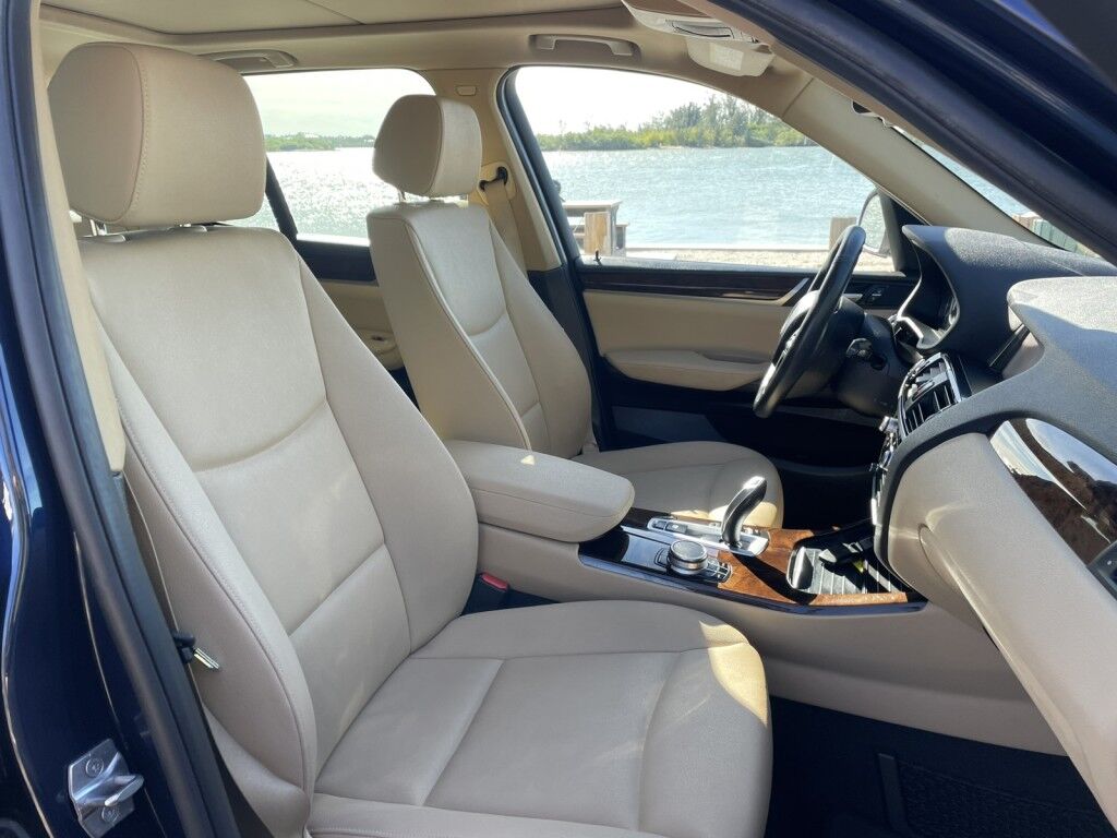 2017 BMW X3 sDrive28i~LOW MILES~EXCELLENT CONDITION~AUTO START/STOP~BLUETOOTH~DRIVER ASSISTANCE PACKEAGE~PANORAMIC MOONROOF / SUNROOF~TRAILER HITCH Sarasota FL