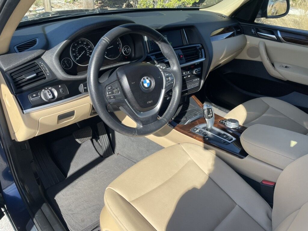 2017 BMW X3 sDrive28i~LOW MILES~EXCELLENT CONDITION~AUTO START/STOP~BLUETOOTH~DRIVER ASSISTANCE PACKEAGE~PANORAMIC MOONROOF / SUNROOF~TRAILER HITCH Sarasota FL