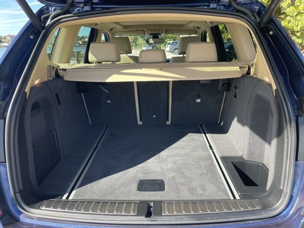 2017 BMW X3 sDrive28i~LOW MILES~EXCELLENT CONDITION~AUTO START/STOP~BLUETOOTH~DRIVER ASSISTANCE PACKEAGE~PANORAMIC MOONROOF / SUNROOF~TRAILER HITCH Sarasota FL