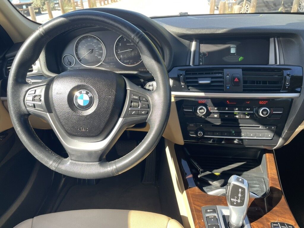 2017 BMW X3 sDrive28i~LOW MILES~EXCELLENT CONDITION~AUTO START/STOP~BLUETOOTH~DRIVER ASSISTANCE PACKEAGE~PANORAMIC MOONROOF / SUNROOF~TRAILER HITCH Sarasota FL