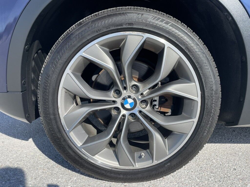 2017 BMW X3 sDrive28i~LOW MILES~EXCELLENT CONDITION~AUTO START/STOP~BLUETOOTH~DRIVER ASSISTANCE PACKEAGE~PANORAMIC MOONROOF / SUNROOF~TRAILER HITCH Sarasota FL