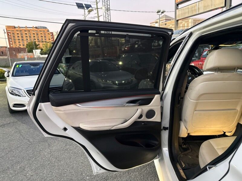 2017 BMW X5 xDrive50i Sport Activity Vehicle w/ M Sport and Executive Pkg Arlington VA