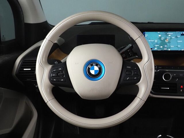 2017 BMW i3 Giga World w/Range Extender *MOONROOF, NAVIGATION, DRIVING ASSISTANT, ADAPTIVE CRUISE, LEATHER, HEATED SEATS, COMFORT ACCESS, HARMAN/KARDON, BLUETOOTH PHONE & AUDIO Round Rock TX