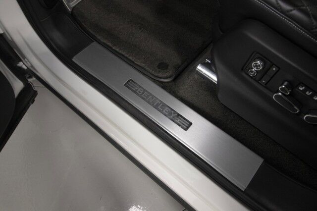 2017 Bentley Bentayga W12 ($258,115 MSRP) *ONLY 14,000 MILES* *1-OWNER SINCE NEW* *LOADED* San Diego CA