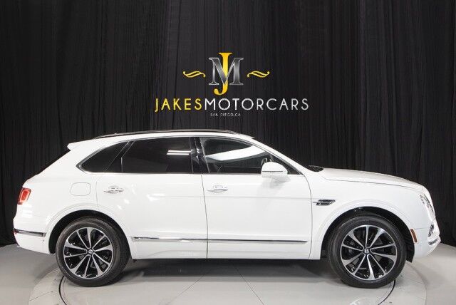 2017 Bentley Bentayga W12 ($258,115 MSRP) *ONLY 14,000 MILES* *1-OWNER SINCE NEW* *LOADED* San Diego CA