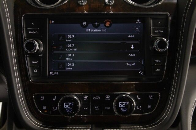 2017 Bentley Bentayga W12 ($258,115 MSRP) *ONLY 14,000 MILES* *1-OWNER SINCE NEW* *LOADED* San Diego CA