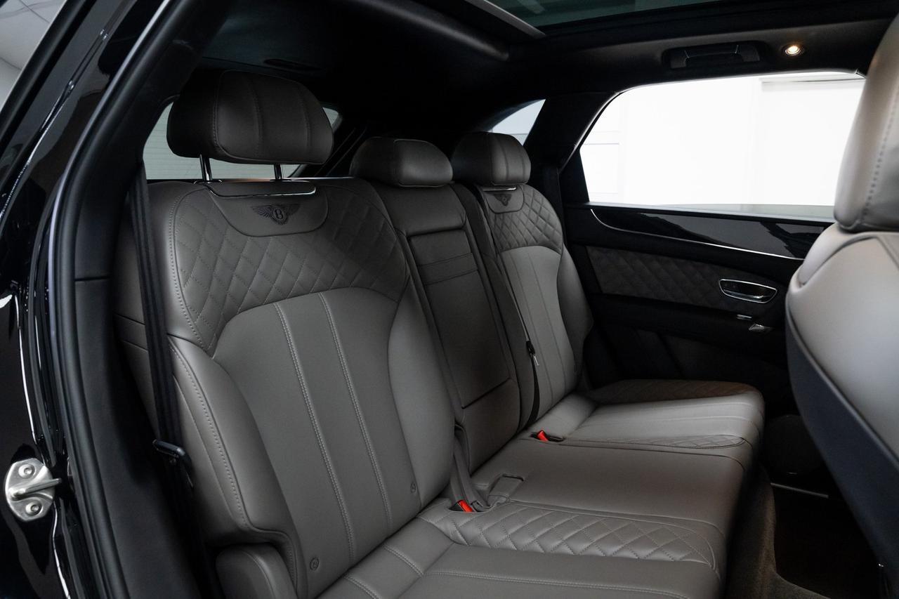 2017 Bentley Bentayga W12 Heated Seats Moonroof Portland OR