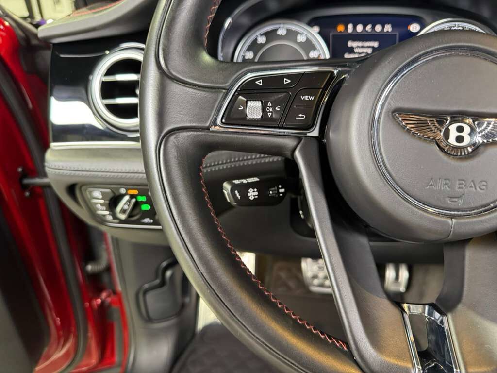 2017 Bentley Bentayga W12 Rubino Red paint, Naim for Bentley audio system AND MUCH MUCH MORE!! Fort Lauderdale FL