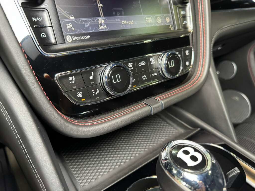 2017 Bentley Bentayga W12 Rubino Red paint, Naim for Bentley audio system AND MUCH MUCH MORE!! Fort Lauderdale FL