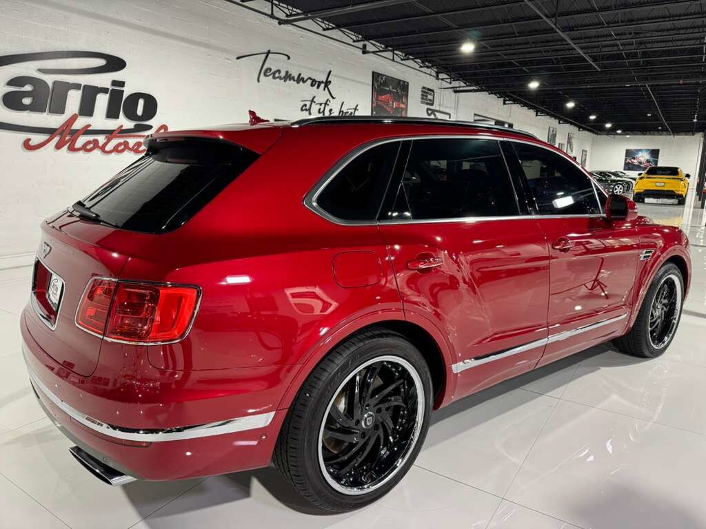 2017 Bentley Bentayga W12 Rubino Red paint, Naim for Bentley audio system AND MUCH MUCH MORE!! Fort Lauderdale FL
