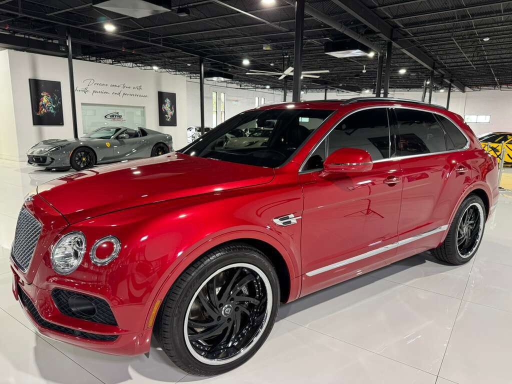 2017 Bentley Bentayga W12 Rubino Red paint, Naim for Bentley audio system AND MUCH MUCH MORE!! Fort Lauderdale FL