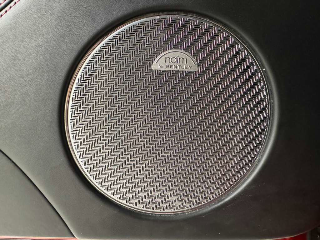 2017 Bentley Bentayga W12 Rubino Red paint, Naim for Bentley audio system AND MUCH MUCH MORE!! Fort Lauderdale FL