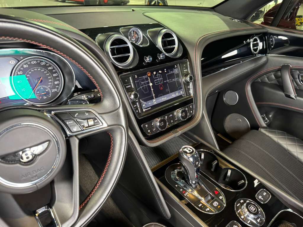 2017 Bentley Bentayga W12 Rubino Red paint, Naim for Bentley audio system AND MUCH MUCH MORE!! Fort Lauderdale FL