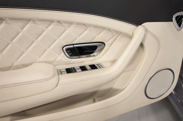 2017 Bentley Continental GT W12 ($240,925 MSRP) *MULLINER DRIVING SPEC* *EXTREME SILVER ON LINEN* *ONLY 11,000 MILES* San Diego CA