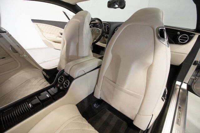 2017 Bentley Continental GT W12 ($240,925 MSRP) *MULLINER DRIVING SPEC* *ONLY 11,000 MILES* *EXTREME SILVER ON LINEN* San Diego CA