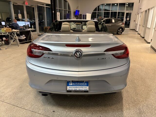 2017 Buick Cascada Premium photo 4