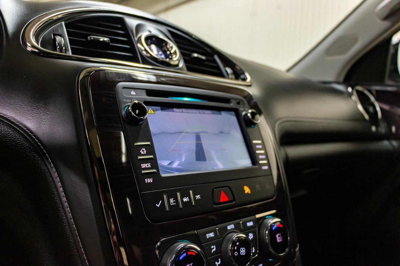 2017 Buick Enclave AWD Leather Roof BCam Red Deer AB