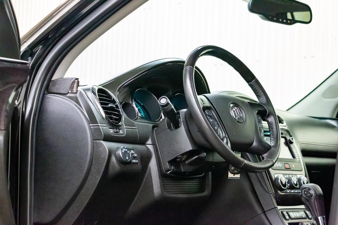 2017 Buick Enclave AWD Leather Roof BCam Red Deer AB