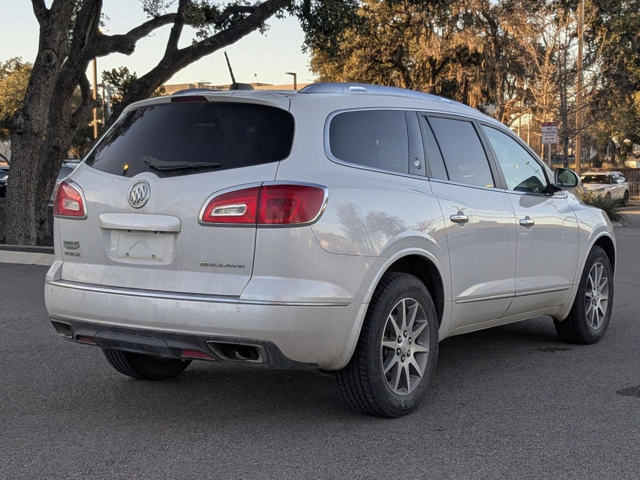 2017 Buick Enclave Leather
