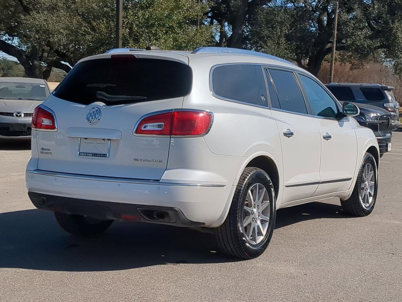 2017 Buick Enclave Leather