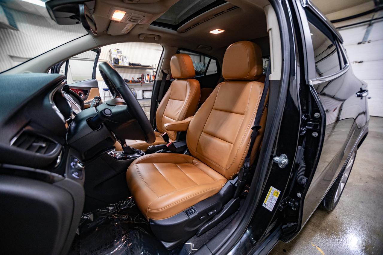 2017 Buick Encore AWD Premium Leather Roof BCam Red Deer AB