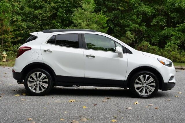 2017 Buick Encore Preferred / Shale Interior / Apple CarPlay! High Point NC