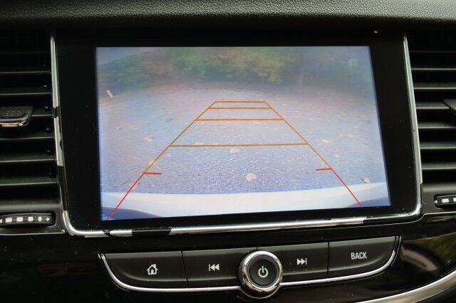 2017 Buick Encore Preferred / Shale Interior / Apple CarPlay! High Point NC