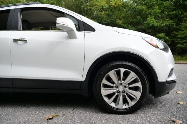 2017 Buick Encore Preferred / Shale Interior / Apple CarPlay! High Point NC