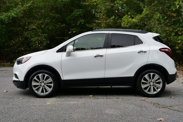 2017 Buick Encore Preferred / Shale Interior / Apple CarPlay! High Point NC