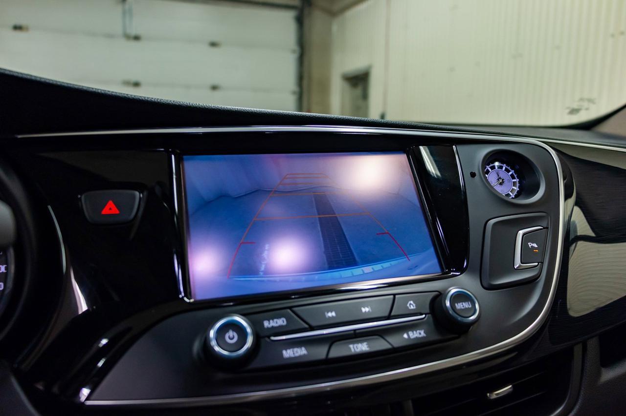 2017 Buick Envision AWD Preferred Leather BCam Red Deer AB