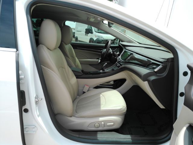 2017 Buick LaCrosse Essence Plano TX