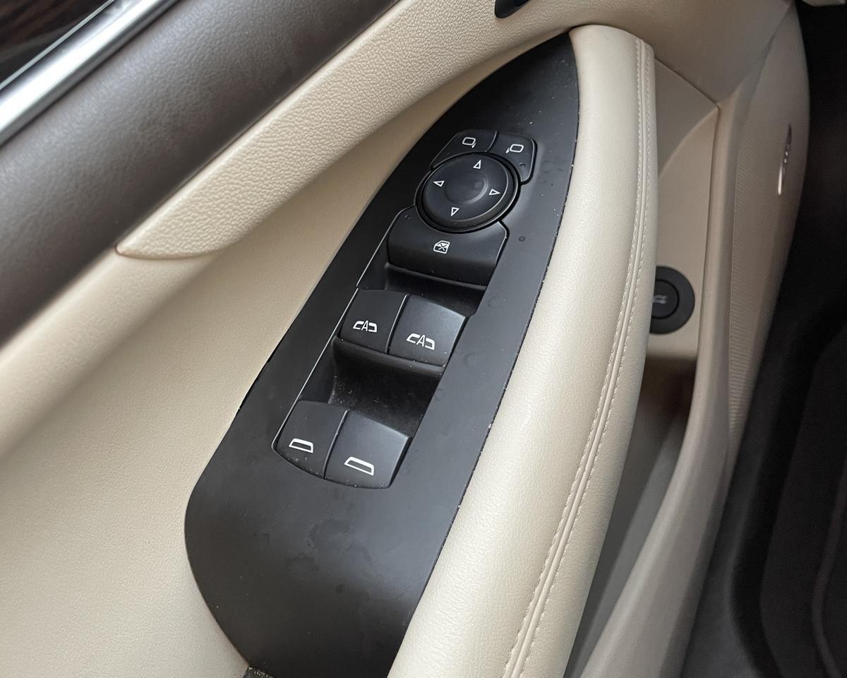 2017 Buick LaCrosse Premium Sedan 4D Port Orchard WA