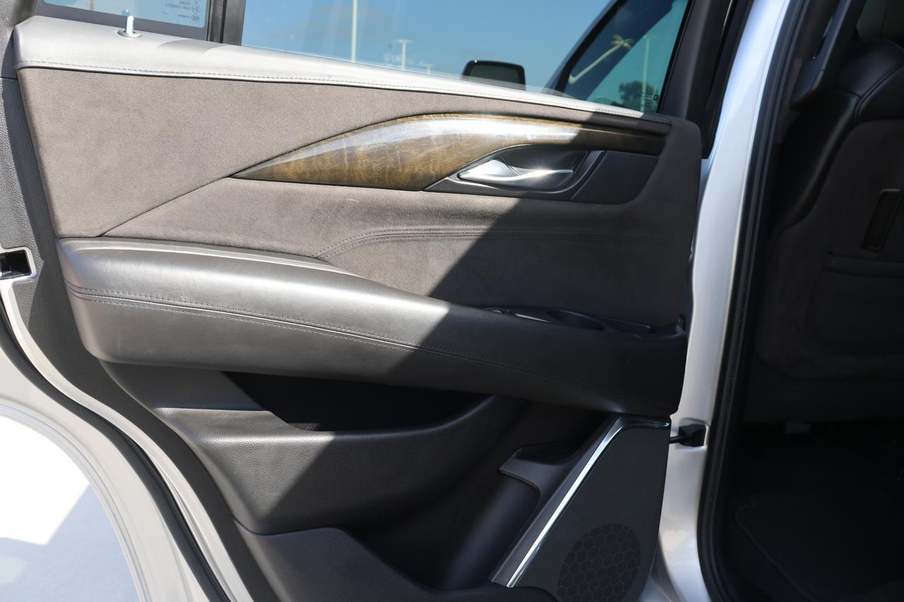 2017 CADILLAC ESCALADE PLATINUM Houston TX