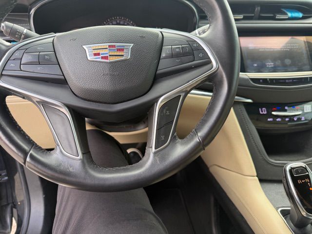 2017 CADILLAC XT5 Grand Prairie TX