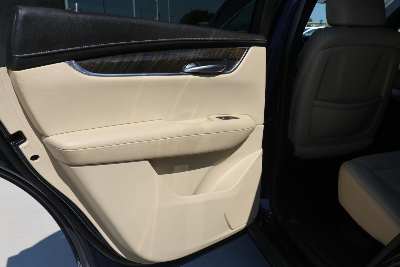2017 CADILLAC XT5 Houston TX
