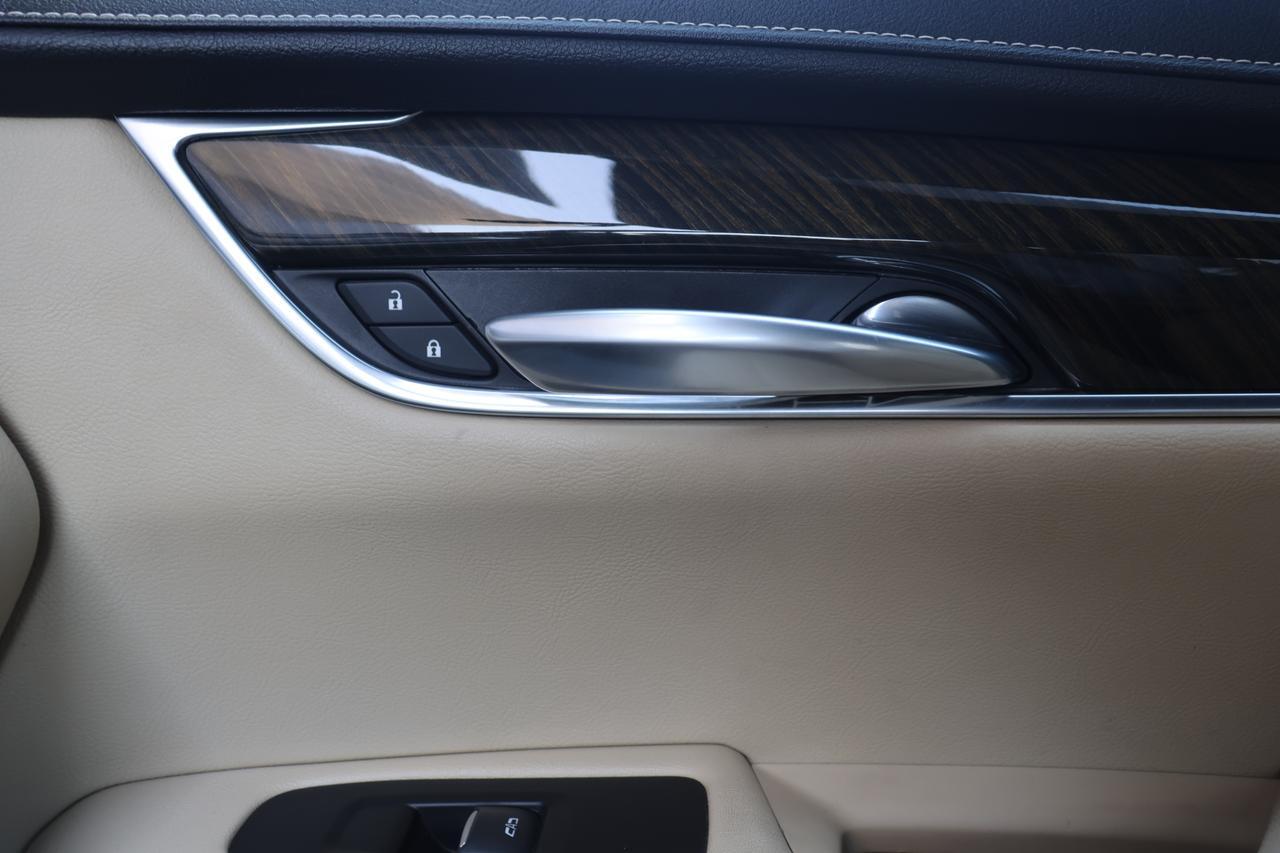 2017 CADILLAC XT5 Houston TX