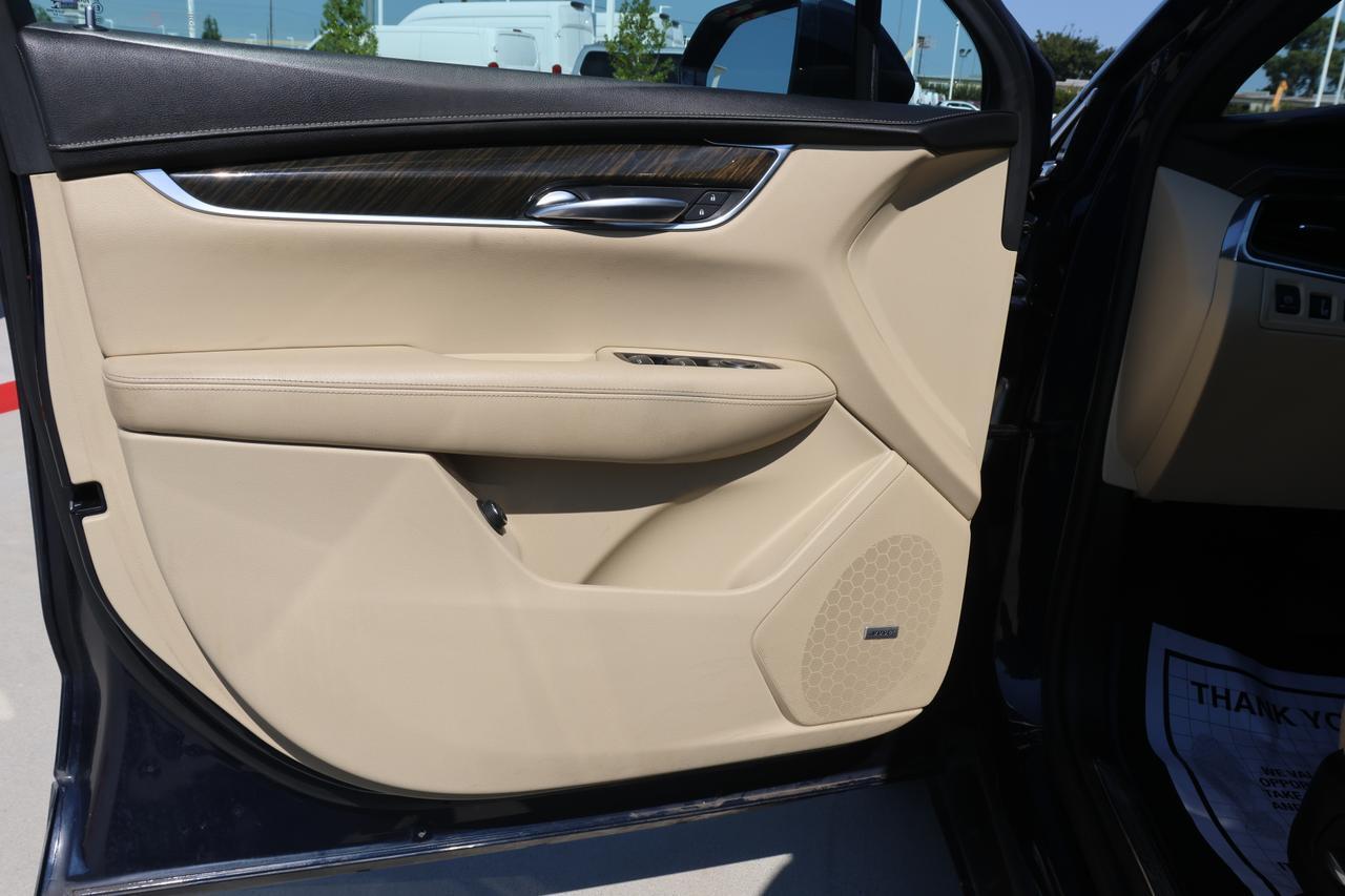 2017 CADILLAC XT5 Houston TX