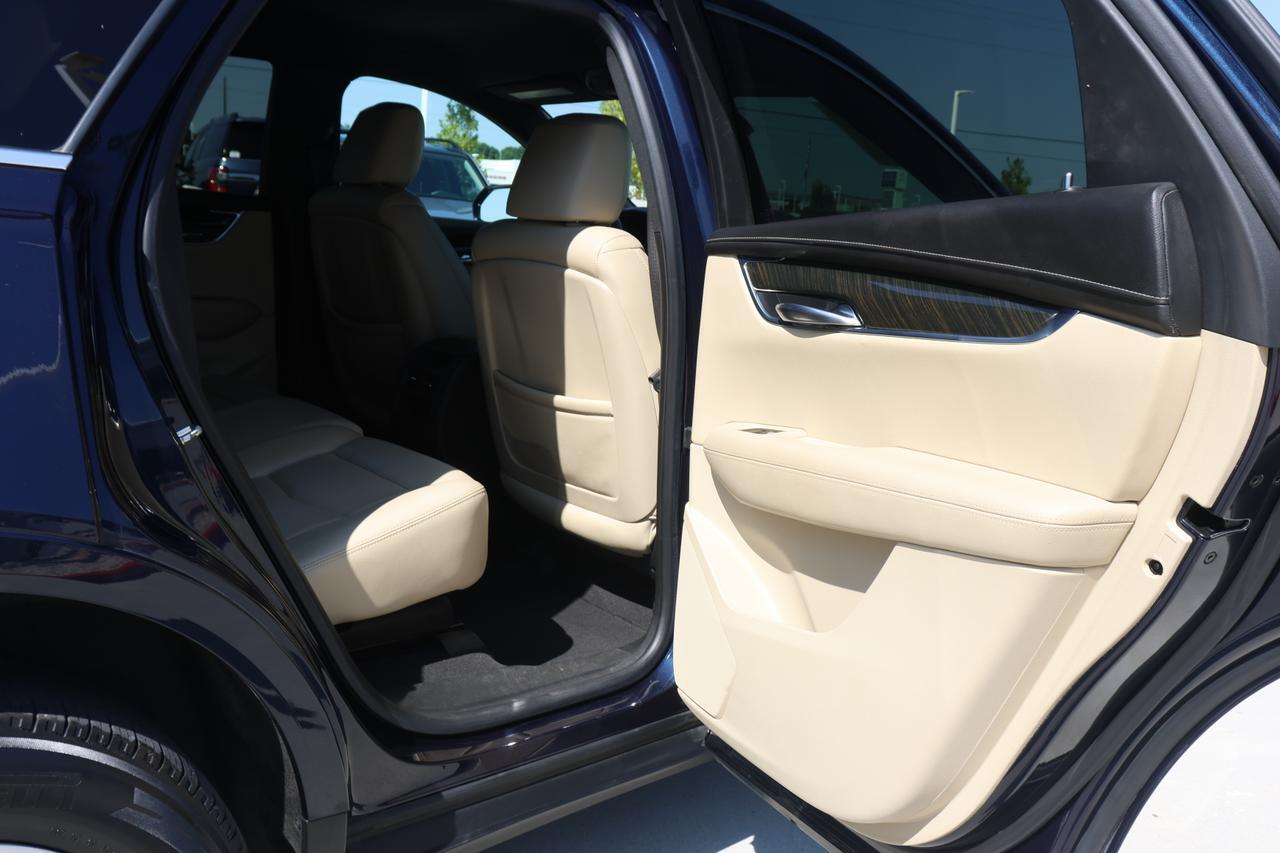 2017 CADILLAC XT5 Houston TX